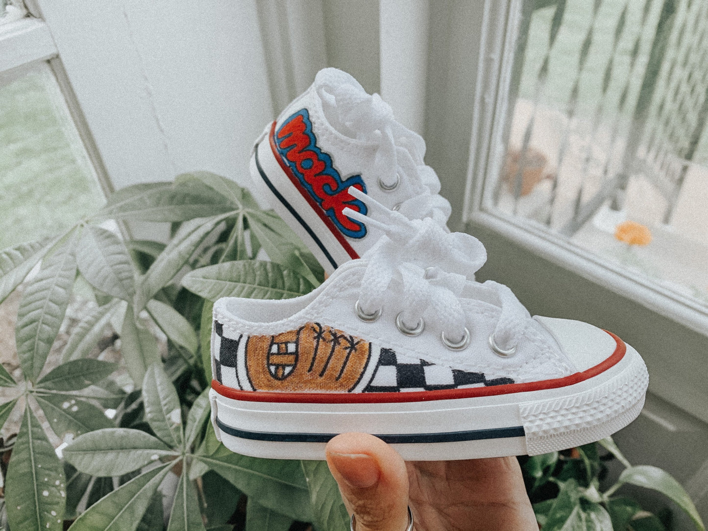 Toddler Custom Sneaker - LOWTOP LISTING